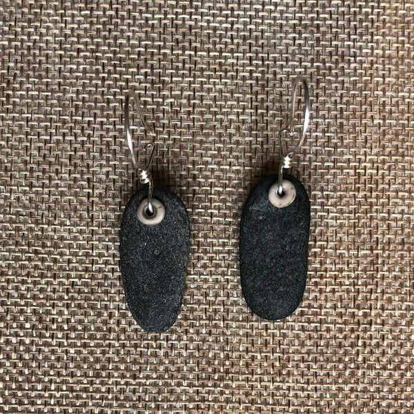 Marie Miklaszewski - Earrings Twisted Top with Crinoid